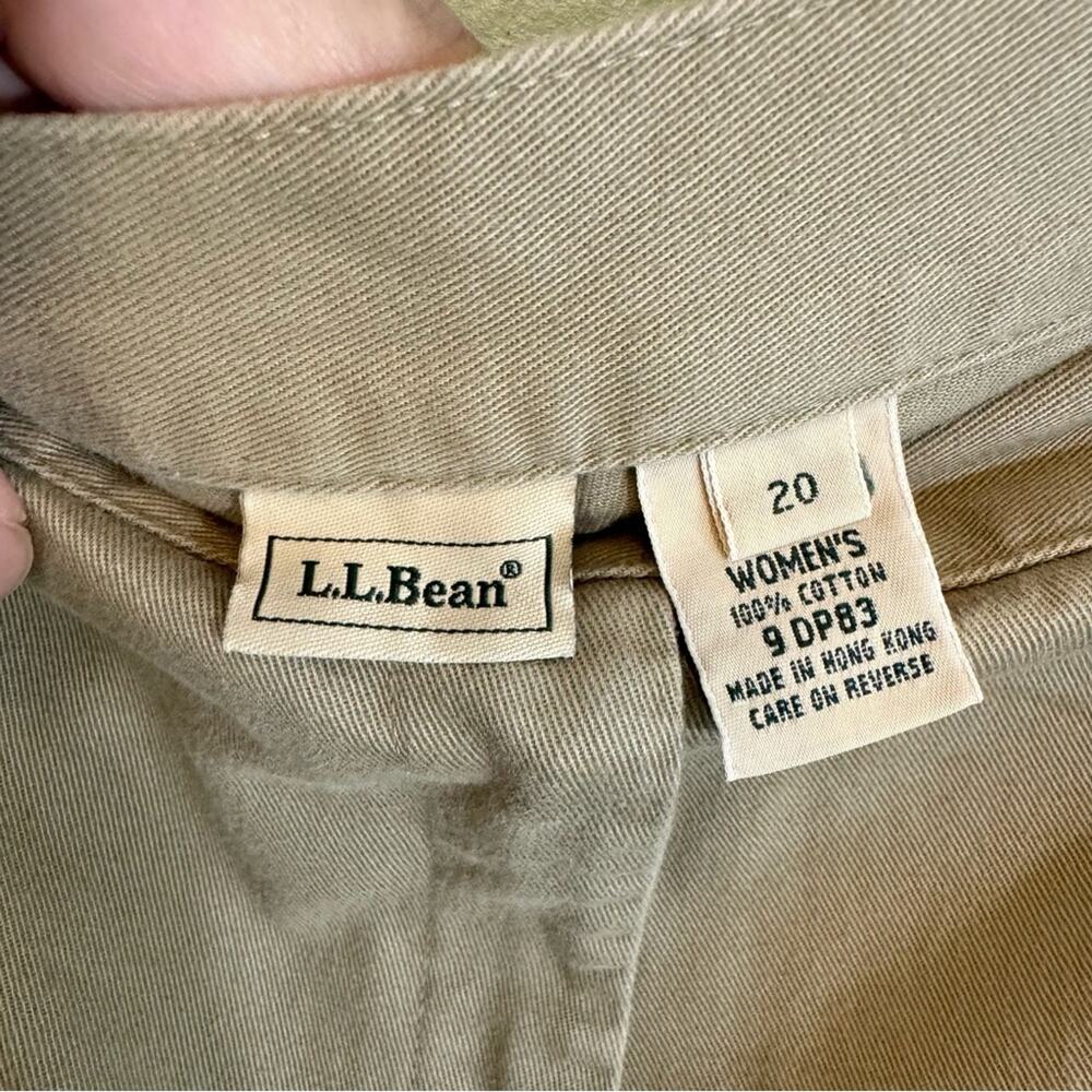 LL Bean Women’s 100% Cotton Khaki Beige Chino Shorts Size 20 - Picture 3 of 7